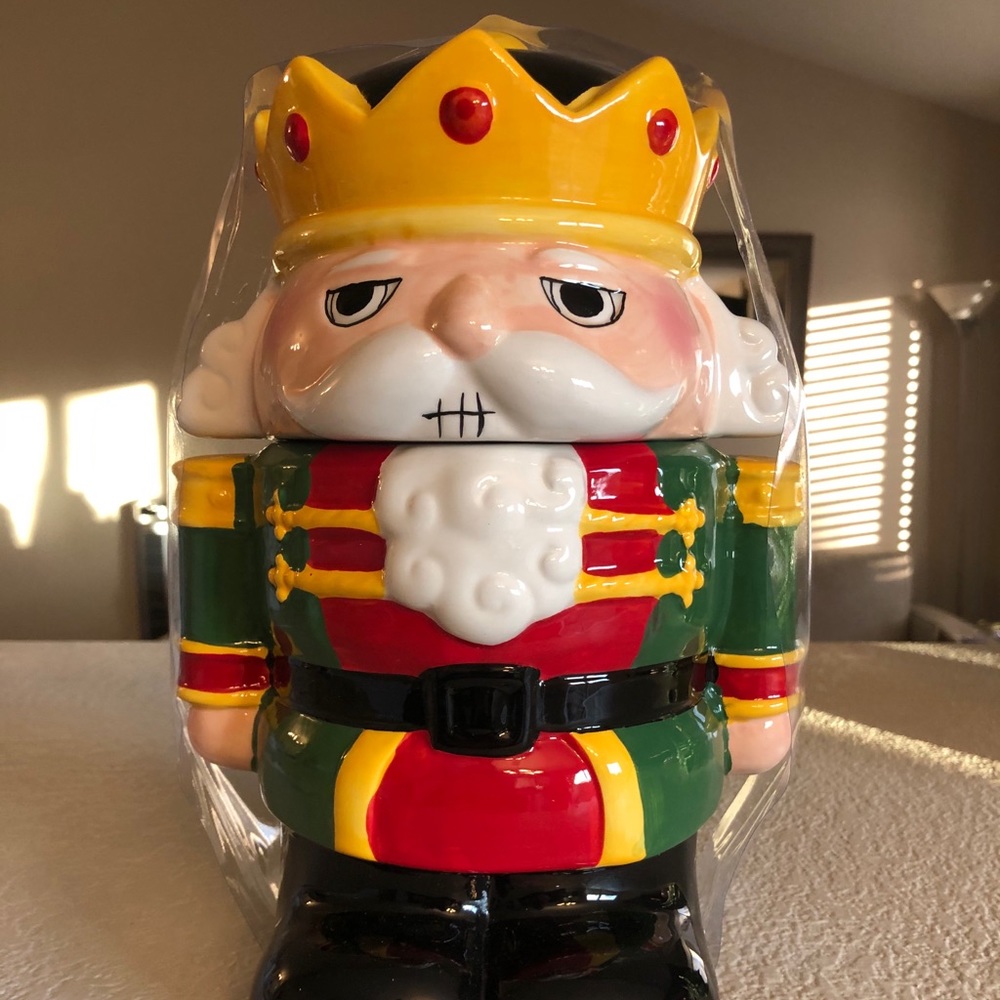 Christmas King Cookie Jar!